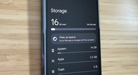 Mint
													Google Pixel Fold - Unlocked, Obsidian, 256 GB, 12 GB, G9FPL, photo 4 of 11