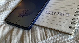 Mint
													Samsung Galaxy S25 - Unlocked, Navy Blue, 128 GB, 12 GB, SM-S931U1, photo 5 of 7