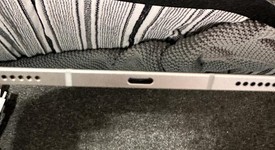Mint
													Apple iPad Air 11" (M3) 2025 - Unlocked, Gray, 128 GB, A3267, photo 5 of 10
