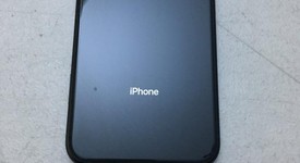 Mint
													Apple iPhone Xr - Unlocked, Black, 64 GB, A1984, photo 3 of 7