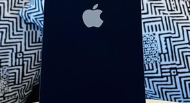 Mint
													Apple iPhone 12 - Unlocked, Black, 128 GB, A2172, photo 4 of 20