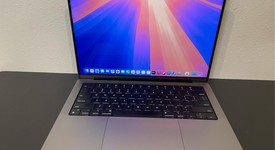Good
													MacBook Pro 2021 - 14" - Apple M1 Pro 8-core, Gray, 512 GB, 16 GB, photo 1 of 9