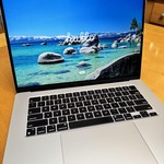 Mint MacBook Air 2023 (M2) - 15 inch - 512 GB, Starlight, 16 GB, Apple M2
