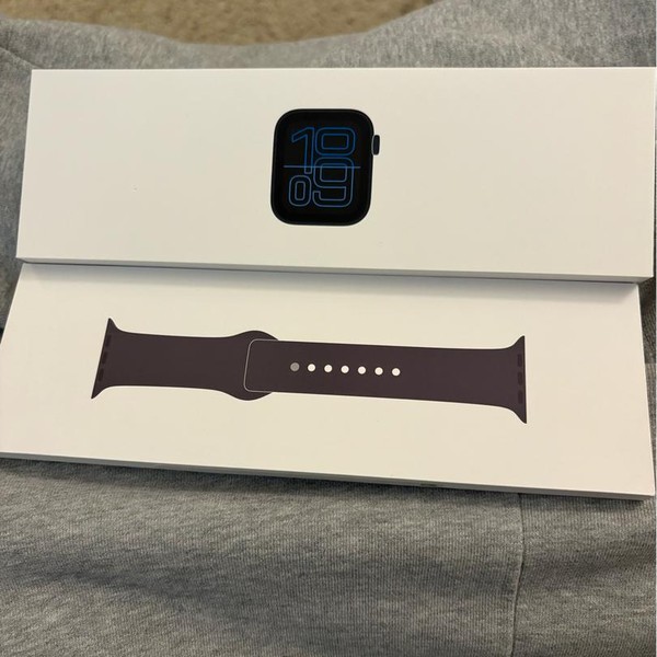 Apple Watch SE (3rd Gen) 40mm - Unlocked, Midnight, A3326 - Cellular