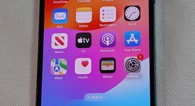 Good
													Apple iPhone 13 - US Cellular, Midnight, 128 GB, A2482, photo 1 of 4