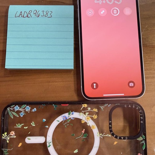 Apple iPhone 13 - Unlocked, 128 GB, Starlight, A2482