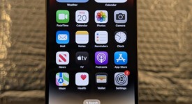 Mint
													Apple iPhone 14 Pro - Unlocked, Gold, 256 GB, A2650, photo 4 of 11