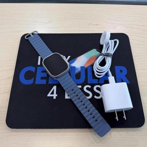 Apple Watch Ultra 3 49mm - Unlocked, Natural, A3281