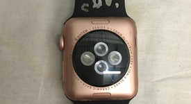 Fair
													Apple Watch Series 3 38mm - Unlocked, Gold, A1860, Aluminum, photo 2 of 6