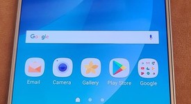 Good
													Samsung Galaxy Note 5 - Unlocked, Gold, 32 GB, SM-N920G, photo 2 of 7