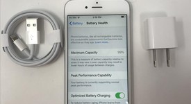 Good
													Apple iPhone 6S - Unlocked, Silver, 32 GB, A1633, photo 1 of 4