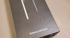 New
													Samsung Galaxy S25 Ultra - Unlocked, Whitesilver, 512 GB, 12 GB, SM-S938U1, photo 2 of 2