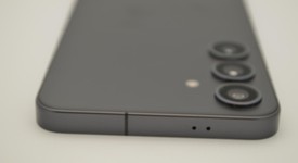 Mint
													Samsung Galaxy S24 Plus - AT&T, Black, 256 GB, 12 GB, SM-S926U, photo 5 of 11