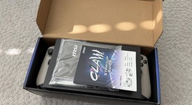 Mint
													MSI Claw 8 AI Plus - Black, 1 TB, 32 GB, photo 5 of 10