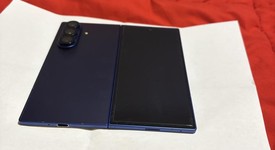 Good
													Samsung Galaxy Z Fold7 - Unlocked, Blue Shadow, 512 GB, 12 GB, SM-F966U1, photo 3 of 8