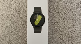New
													Samsung Galaxy Watch7 - Unlocked, Green, SM-L315U, 44mm, photo 2 of 5