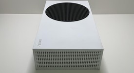 Fair
													Xbox Series S (2020) - White, 512 GB, photo 5 of 6