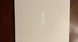 Mint
													ASUS Chromebook Plus CX3402 14" - I5, Pearl White, 128 GB, 8 GB, photo 3 of 5