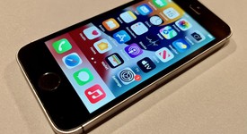 Good
													Apple iPhone SE 1st Gen 2016 - Unlocked, Grey, 128 GB, A1662, photo 1 of 13