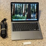 Good MacBook Pro 2020 - 13 inch - 256 GB, Gray, 8 GB, Apple M1