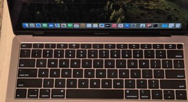 Good
													MacBook Air 2019 - 13" - I5, Gray, 128 GB, 8 GB, photo 2 of 9