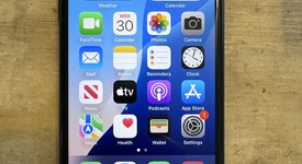 Fair
													Apple iPhone SE 3rd Gen 2022 - T-Mobile, Midnight, 64 GB, A2595, photo 1 of 11