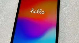 Mint
													Apple iPhone 11 - Unlocked, White, 64 GB, A2111, photo 2 of 12