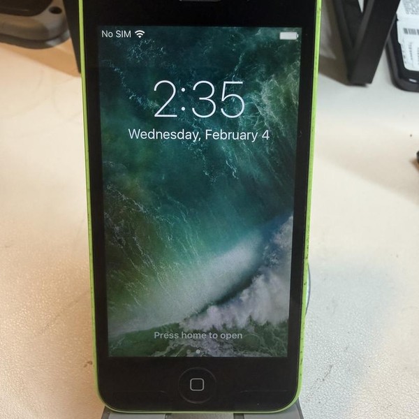 Apple iPhone 5C - Unlocked, 16 GB, Green, A1532, GSM
