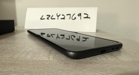 Mint
													Motorola Razr (2024) - Metro by T-Mobile, Gray, 256 GB, 8 GB, photo 5 of 8