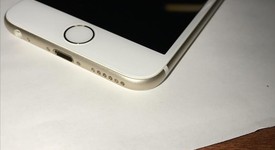 Good
													Apple iPhone 6S - Sprint, Gold, 16 GB, A1688, photo 5 of 7