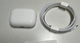 Used
													Apple AirPods Pro 2nd Gen - USB-C, photo 1 of 3