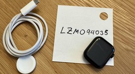 Good
													Apple Watch Series 8 41mm - Midnight, A2770 - GPS, Aluminum, photo 1 of 5