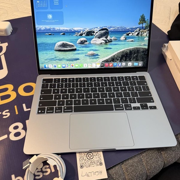 MacBook Air 2026 (M5) - 13 inch - 512 GB, Silver, 16 GB, Apple M5 10-Core (8-core GPU)