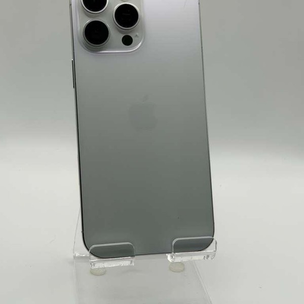 Apple iPhone 16 Pro Max - Unlocked, 1 TB, White, A3084