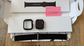Good
													Apple Watch Series 9 45mm - Unlocked, Midnight, A2984 - Cellular, Aluminum, photo 1 of 8