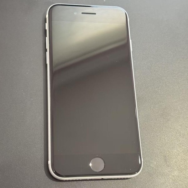 Apple iPhone SE 2nd Gen 2020 - Unlocked, 128 GB, White, A2275