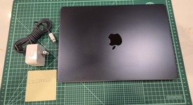 Mint
													MacBook Air 2025 (M4) - 13" - Apple M4, Midnight, 256 GB, 16 GB, photo 1 of 9