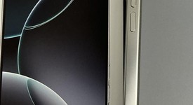 Mint
													Apple iPhone 16 Pro - Unlocked, White, 128 GB, A3083, photo 2 of 9