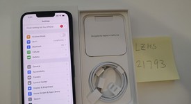 Mint
													Apple iPhone 13 - Unlocked, Midnight, 128 GB, A2482, photo 5 of 10