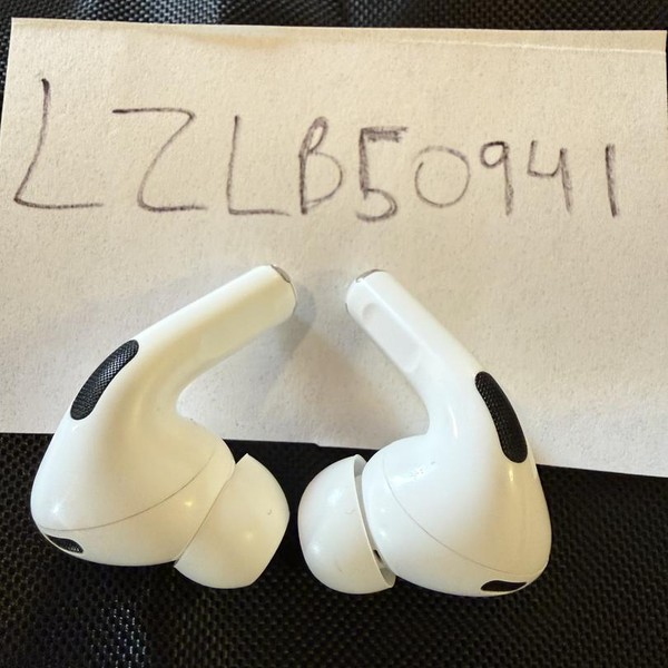 Apple AirPods Pro 2 - Lightning