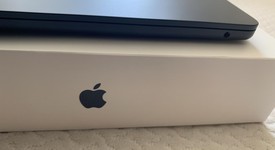 Mint
													MacBook Air 2022 - 13" - Apple M2, Midnight, 1 TB, 16 GB, photo 5 of 6