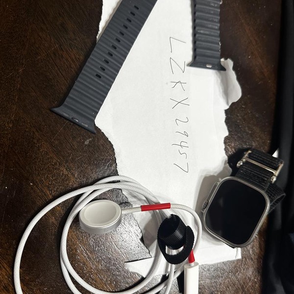 Apple Watch Ultra 49mm - AT&T, Titanium, A2622