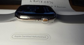 Mint
													Apple Watch Series 10 46mm - Unlocked, Natural, A3003 - Cellular, Titanium, photo 5 of 11