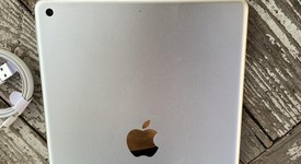 Good
													Apple iPad 8th Gen - Wi-Fi, Silver, 32 GB, A2270, photo 4 of 6