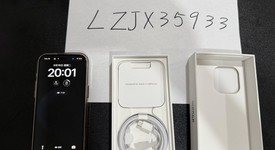 Mint
													Apple iPhone 15 Pro - Unlocked Non-US, Natural, 128 GB, A3101, photo 2 of 19