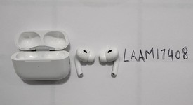 Used
													Apple AirPods Pro 2 - USB-C, photo 2 of 4