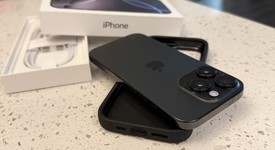 Mint
													Apple iPhone 16 Pro - Unlocked, Black, 128 GB, A3083, photo 3 of 6