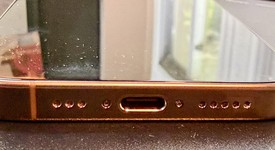 Mint
													Apple iPhone 16 Pro - AT&T, Desert, 256 GB, A3083, photo 5 of 7