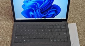 Good
													Microsoft Surface Laptop 4 - Ryzen 5, Platinum, 256 GB, 8 GB, 13.5", photo 1 of 8
