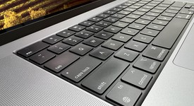 Good
													MacBook Pro 2021 - 16" - Apple M1 Max, Gray, 1 TB, 32 GB, photo 2 of 14